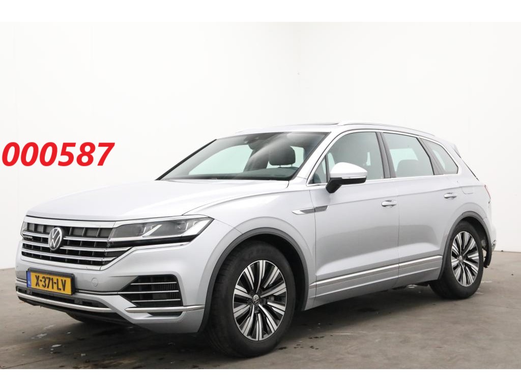 Volkswagen Touareg 3.0 TSi eHybrid 4M Elegance ACC Pano Memory Lucht Virtual