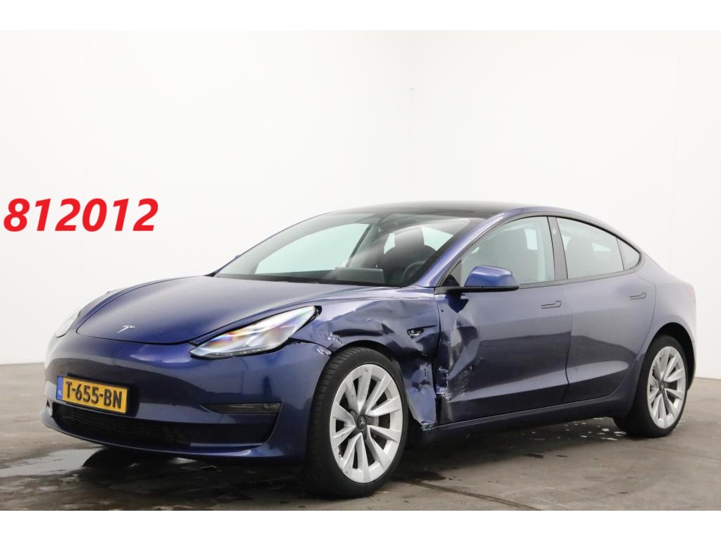 Tesla Model 3 Long Range Dual Motor 75 kWh Pano ACC 23.866 km!
