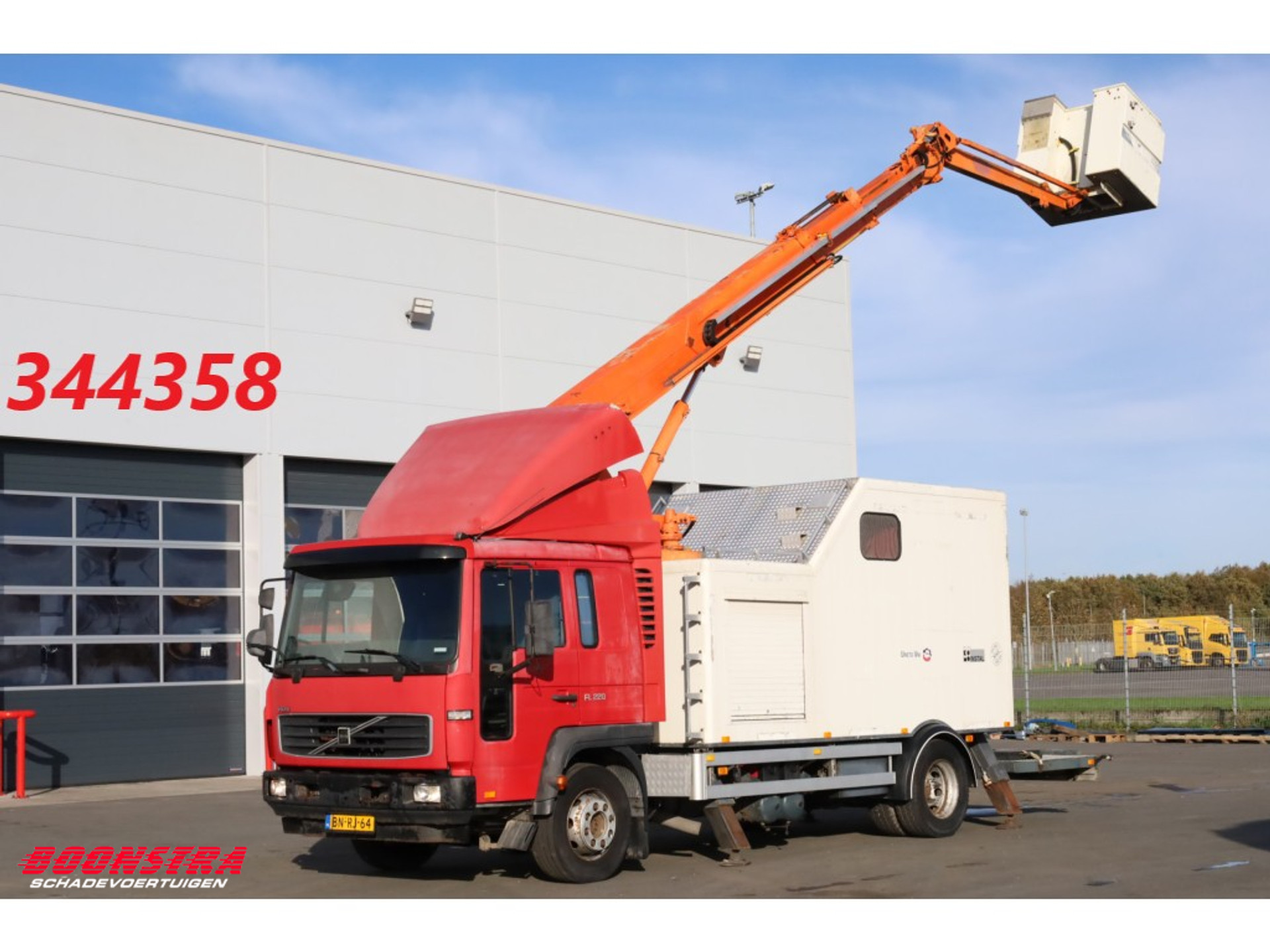 Volvo  FL 220 Hubarbeitsbuhne Custers T200 18T