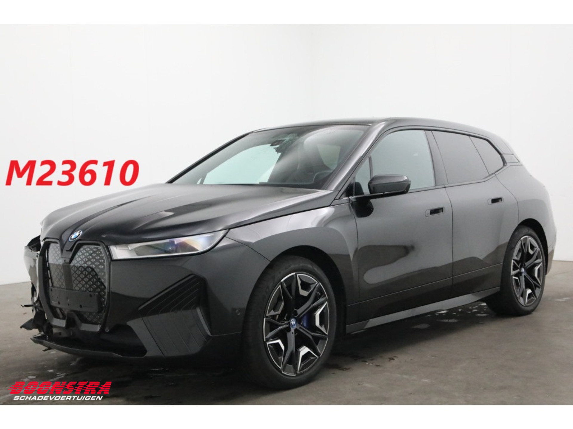 BMW iX xDrive50 Sport Edition 112 kWh Pano LED ACC 360° H/K LRHZ AHK