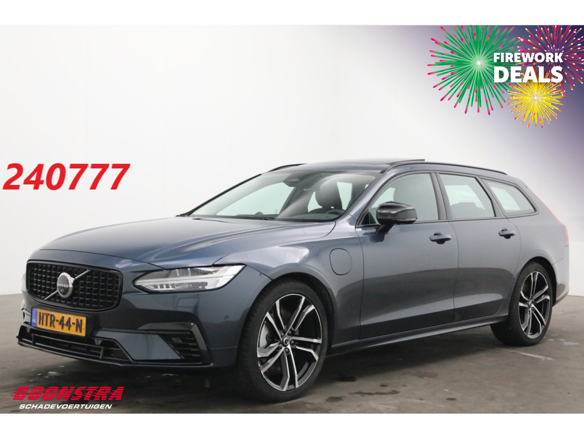 Volvo V90 T8 Plug-in hybrid AWD Ultra Dark Pano LED ACC B&W 360° Memory AHK