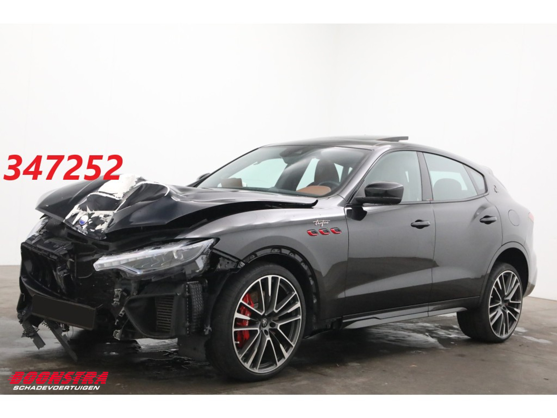 Maserati Levante 3.8 V8 Trofeo Pano ACC B&W HUD Memory 360° Ventilatie LRHZ