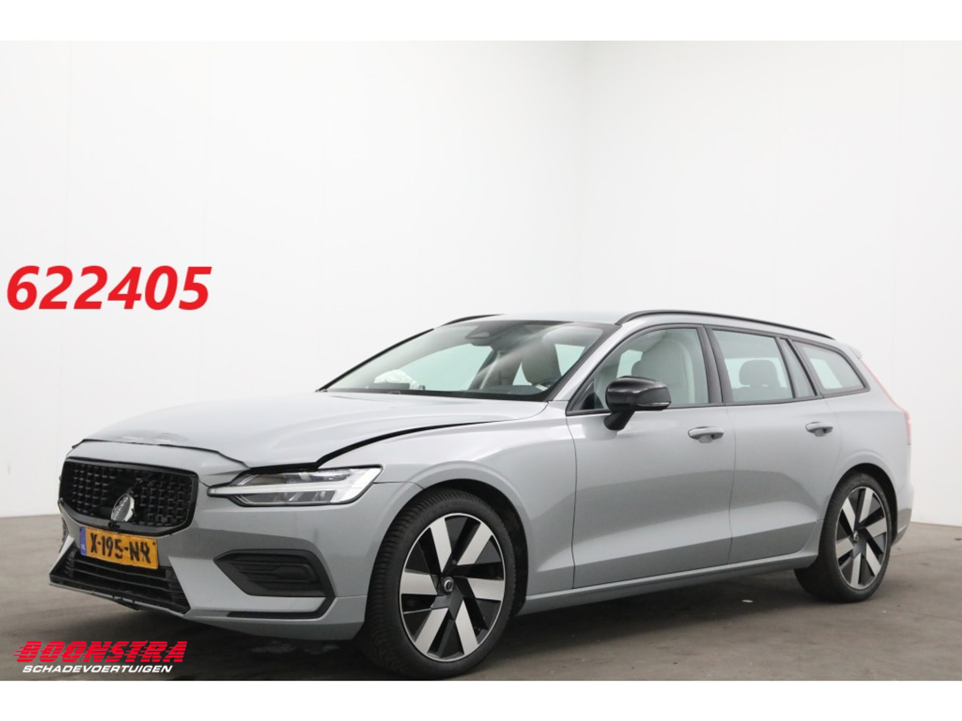 Volvo V60 2.0 B3 Momentum Advantage LED ACC Leder Apple/Android LRHZ AHK